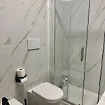 Bed and breakfast Golden Palm 3*