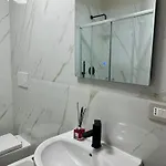 Golden Palm Bed and breakfast Bari