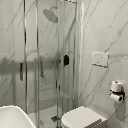 Golden Palm Bed & Breakfast Bari