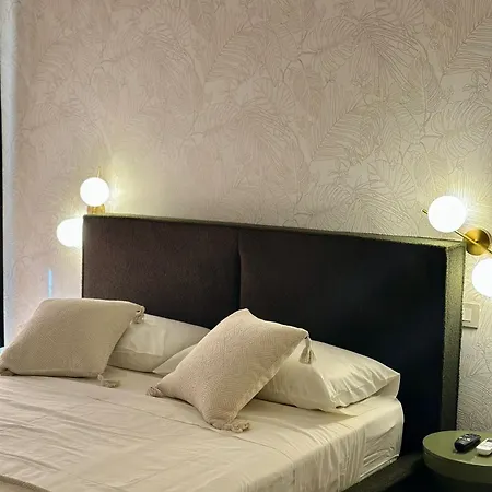 Bed and breakfast Golden Palm